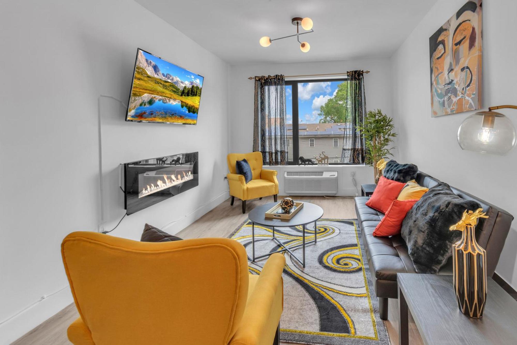Royal Oasis Indoor Pool, Free Parking, Near Nyc Apartment Elizabeth Exterior foto